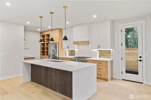 9012 124th Ln NE, Kirkland, WA 98033 - Photo 8