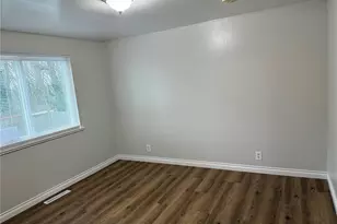 9201 36th Ave S, Seattle, WA 98168 - Photo 10