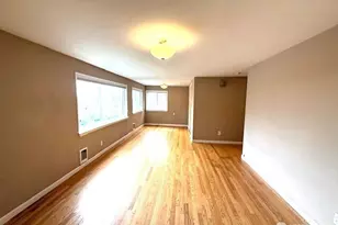 2606 4th Ave N, Seattle, WA 98109 - Photo 18