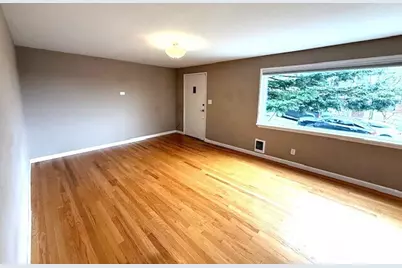 2606 4th Avenue N, Seattle, WA 98109 - Photo 16