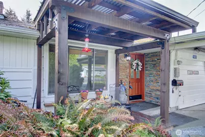 1610 Avon Avenue, Burlington, WA 98233 - Photo 6