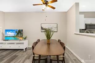 12712 Admiralty Way, Everett, WA 98204 - Photo 8