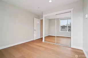 717 E Denny Way, Seattle, WA 98122 - Photo 16