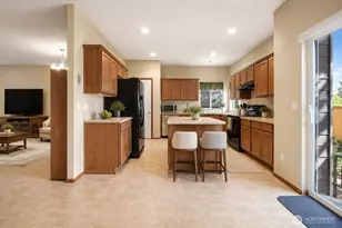11809 58th Dr NE, Marysville, WA 98271 - Photo 10