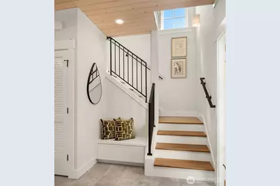 2218 NE 125th Street, Seattle, WA 98125 - Photo 6