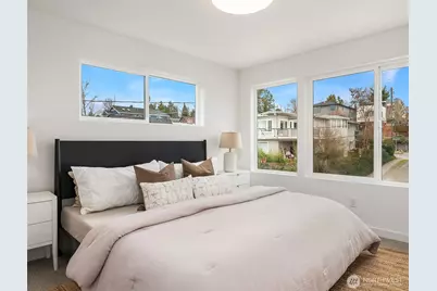 223 NE 75th Street, Seattle, WA 98115 - Photo 22