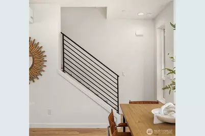 223 NE 75th Street, Seattle, WA 98115 - Photo 16