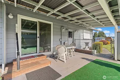 613 Holm Avenue, Montesano, WA 98563 - Photo 8