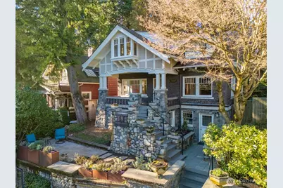 1107 Grand Avenue, Seattle, WA 98122 - Photo 1