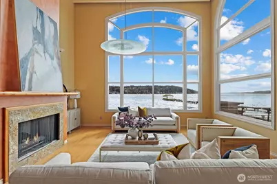 4701 NE Shore Place, Lake Forest Park, WA 98155 - Photo 6