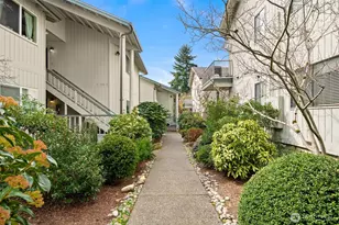 18003 108th Ave NE, Bothell, WA 98011 - Photo 2