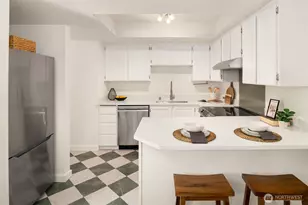 18003 108th Ave NE, Bothell, WA 98011 - Photo 10