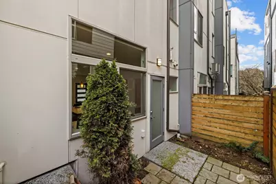 1816 14th Avenue #A, Seattle, WA 98122 - Photo 18