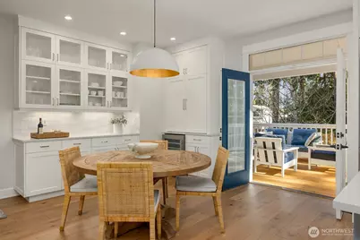 879 Taurnic Place NW, Bainbridge Island, WA 98110 - Photo 12