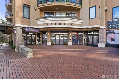 10047 Main Street #410, Bellevue, WA 98004 - Photo 26