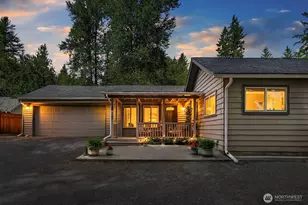 18460 NE Woodinville Duvall Pl, Woodinville, WA 98077 - Photo 2