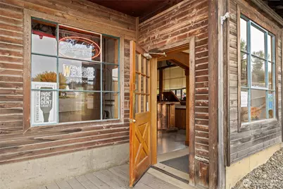 208 W Pennsylvania Avenue, Roslyn, WA 98941 - Photo 4