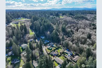 8161 Sandy Road NE, Bremerton, WA 98311 - Photo 14