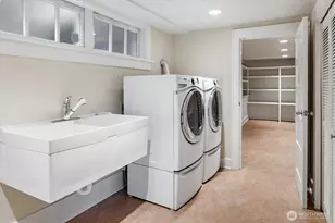 6303 18th Ave NE, Seattle, WA 98115 - Photo 30