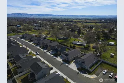 1203 SW Julia Street, College Place, WA 99324 - Photo 36