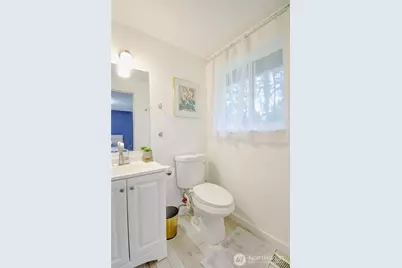 803 Lucas Drive, Sedro Woolley, WA 98284 - Photo 18