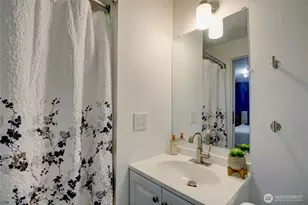 803 Lucas Dr, Sedro Woolley, WA 98284 - Photo 8