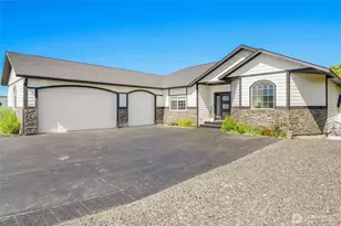 800 S Camas Pl, Moses Lake, WA 98837 - Photo 10