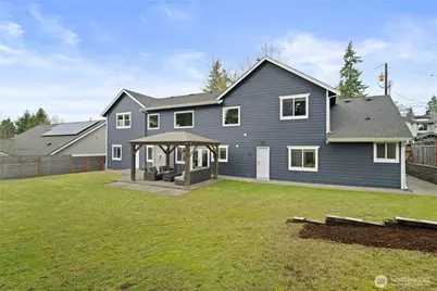 12411 NE 108th Place, Kirkland, WA 98033 - Photo 2
