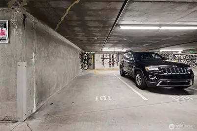 530 Broadway E #121, Seattle, WA 98102 - Photo 28