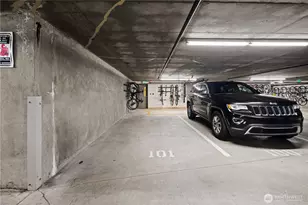 530 Broadway E, Seattle, WA 98102 - Photo 28