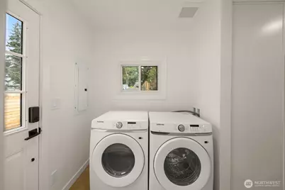 14321 Interlake Avenue N #A, Seattle, WA 98133 - Photo 14