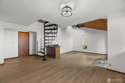 1031 E Manzanita Drive, Union, WA 98592 - Photo 12