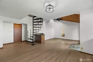 1031 E Manzanita Dr, Union, WA 98592 - Photo 12