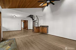 1031 E Manzanita Dr, Union, WA 98592 - Photo 14