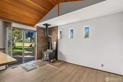 1031 E Manzanita Drive, Union, WA 98592 - Photo 6