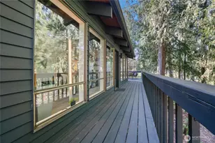 201 E Country Club Dr, Allyn, WA 98524 - Photo 32