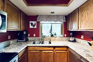 7703 NE 156th Ave, Vancouver, WA 98682 - Photo 2