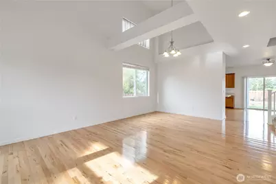 5202 S 214th Way, Kent, WA 98032 - Photo 2