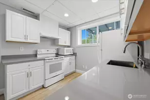 3305 56th St SW, Everett, WA 98203 - Photo 10