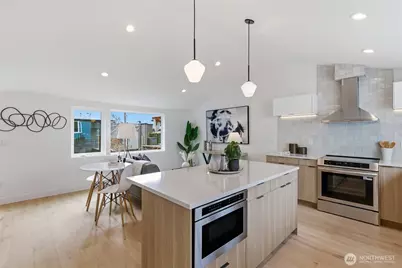 6505 19th Avenue NW, Seattle, WA 98117 - Photo 8