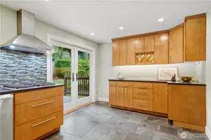 15237 SE 48th Dr, Bellevue, WA 98006 - Photo 16