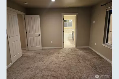 27929 154th Avenue SE, Kent, WA 98042 - Photo 20