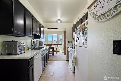 3560 Narrows View Lane NE #202, Bremerton, WA 98310 - Photo 6