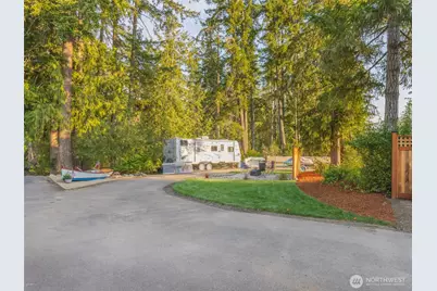5440 E Grapeview Loop Road, Allyn, WA 98524 - Photo 20