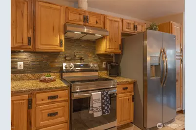 5440 E Grapeview Loop Road, Allyn, WA 98524 - Photo 8