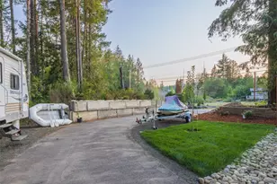 5440 E Grapeview Loop Rd, Allyn, WA 98524 - Photo 18