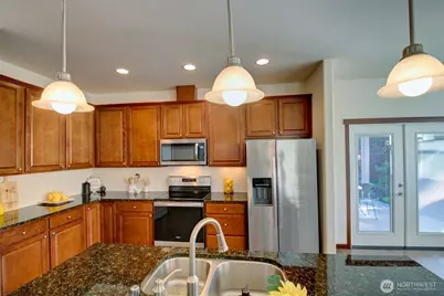 1990 Fraser Avenue, Mount Vernon, WA 98274 - Photo 16