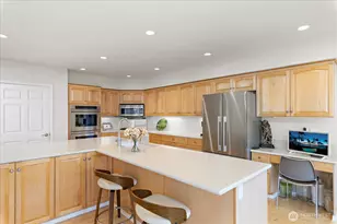 546 Walnut St, Edmonds, WA 98020 - Photo 10