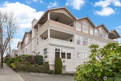 546 Walnut Street #201, Edmonds, WA 98020 - Photo 2