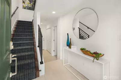 927 W McGraw Street #37, Seattle, WA 98119 - Photo 4